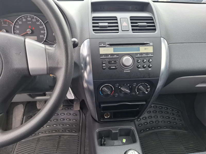 Suzuki SX4 1.6. - 107кс.  4?4, снимка 8 - Автомобили и джипове - 49143643