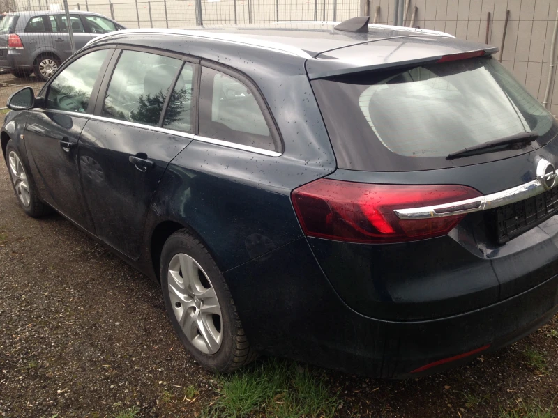 Opel Insignia FACE/LED1.6CDti/136/Automat/NAVI/SportsTourer/Eur6, снимка 8 - Автомобили и джипове - 49680895