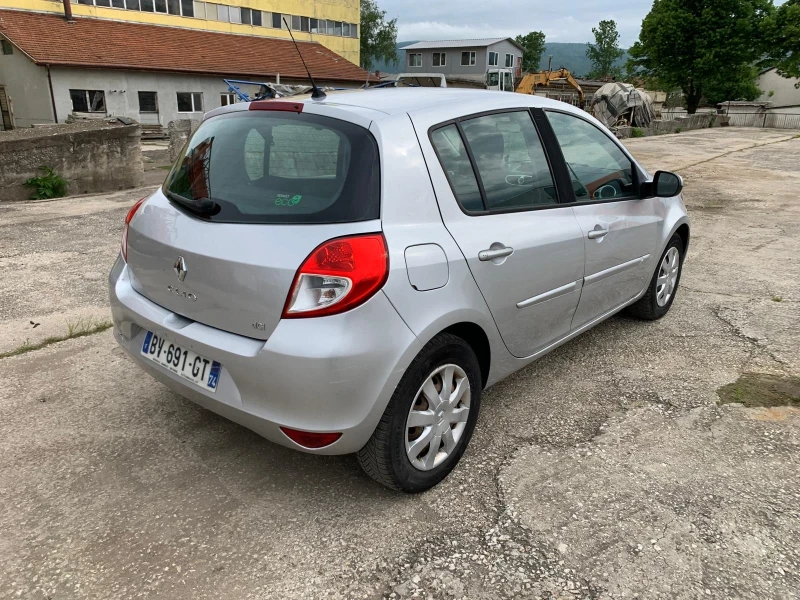 Renault Clio 1.5 DCI 50kW Климатик, снимка 5 - Автомобили и джипове - 50477009