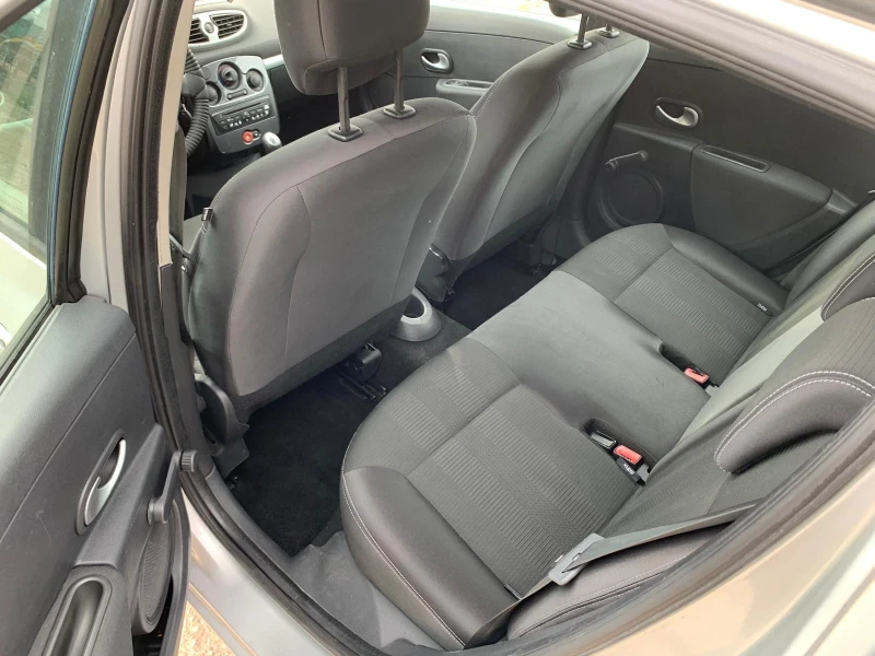 Renault Clio 1.5 DCI 50kW Климатик, снимка 14 - Автомобили и джипове - 50477009