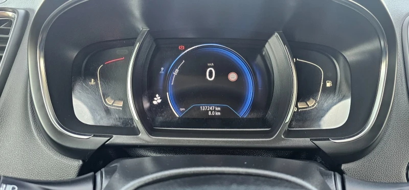 Renault Scenic 1.7 Blue-Dci-120hp-Business, снимка 11 - Автомобили и джипове - 50937384