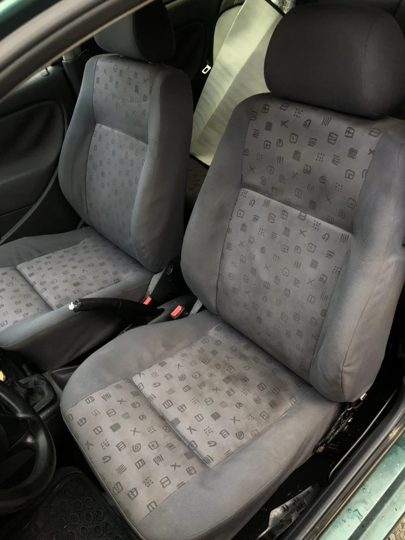 Seat Ibiza, снимка 6 - Автомобили и джипове - 52353817