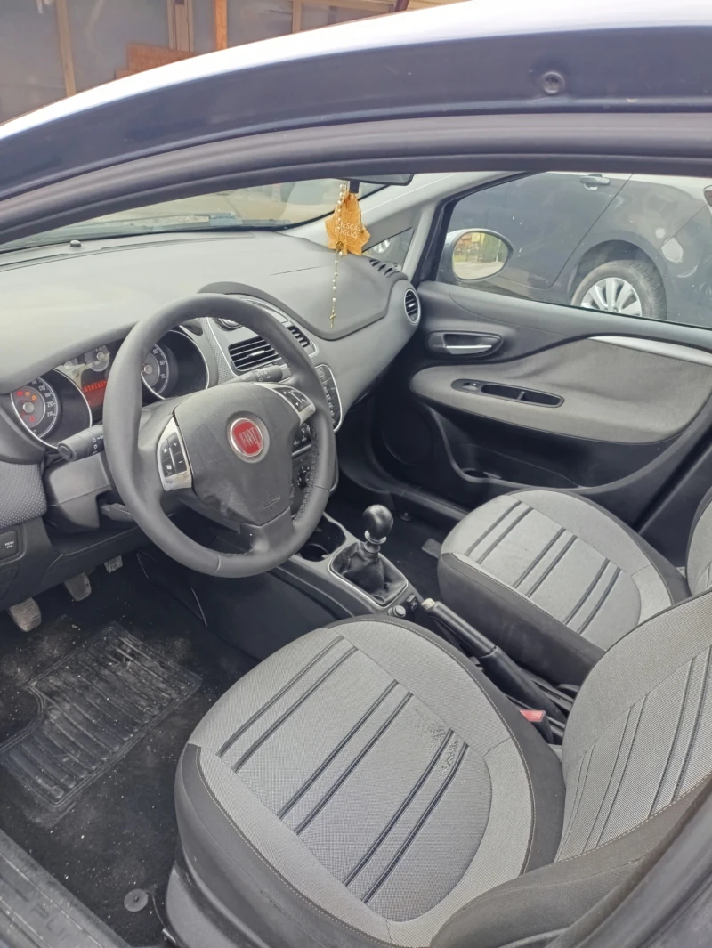 Fiat Punto 1.4Gas ing, снимка 11 - Автомобили и джипове - 52451288