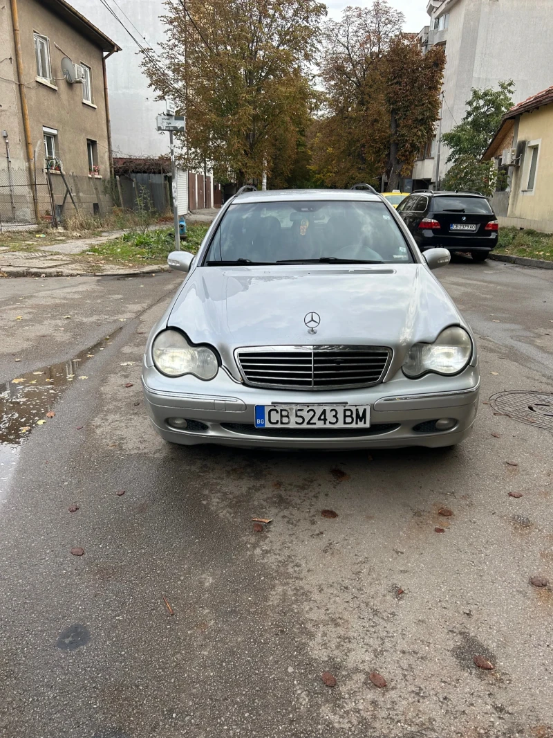 Mercedes-Benz C 320