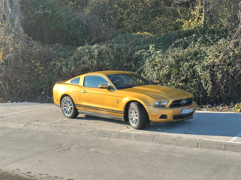 Ford Mustang, снимка 2 - Автомобили и джипове - 52745176
