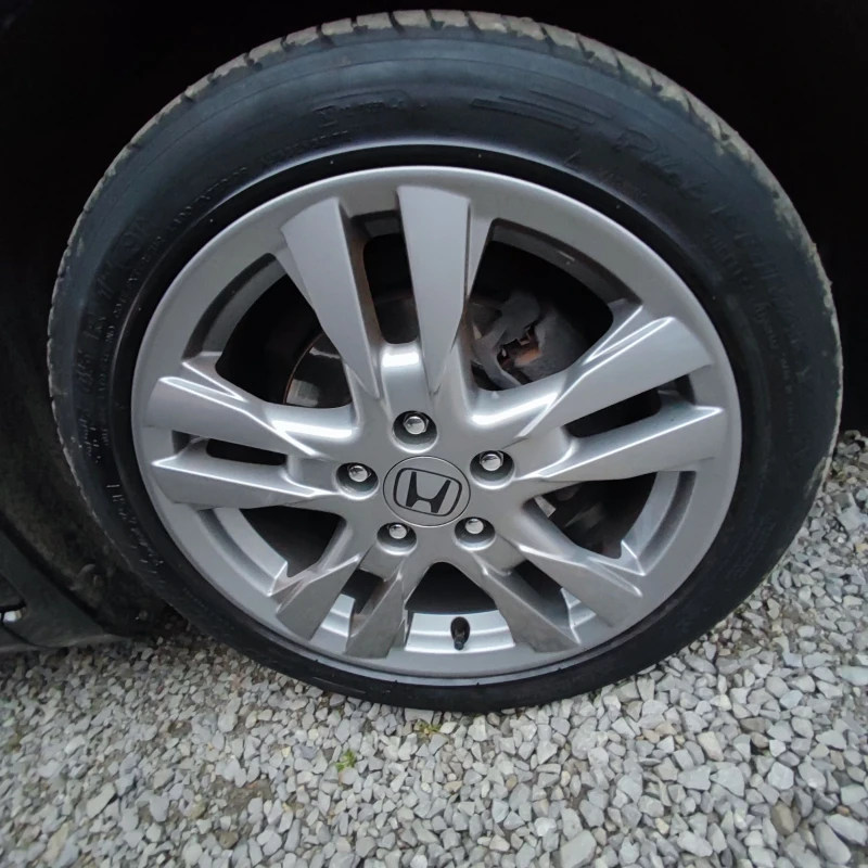 Honda Civic 1.8 i* VTEC* 140ks* FACELIFT* 125хкм* , снимка 15 - Автомобили и джипове - 52876640