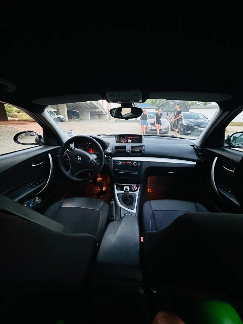 BMW 118, снимка 6 - Автомобили и джипове - 53076717