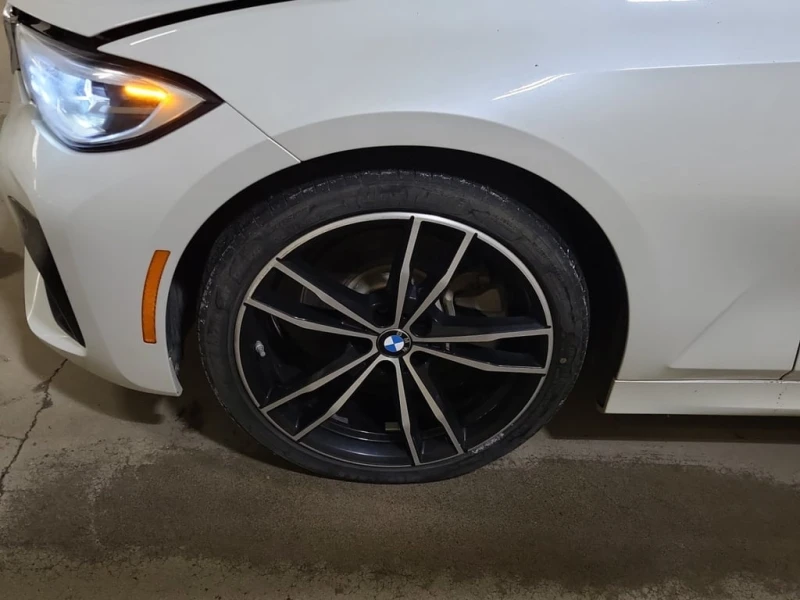 BMW 330 / XDRIVE / AMBIENT / PANO / ДВА КЛЮЧА / CARFAX, снимка 8 - Автомобили и джипове - 53272977