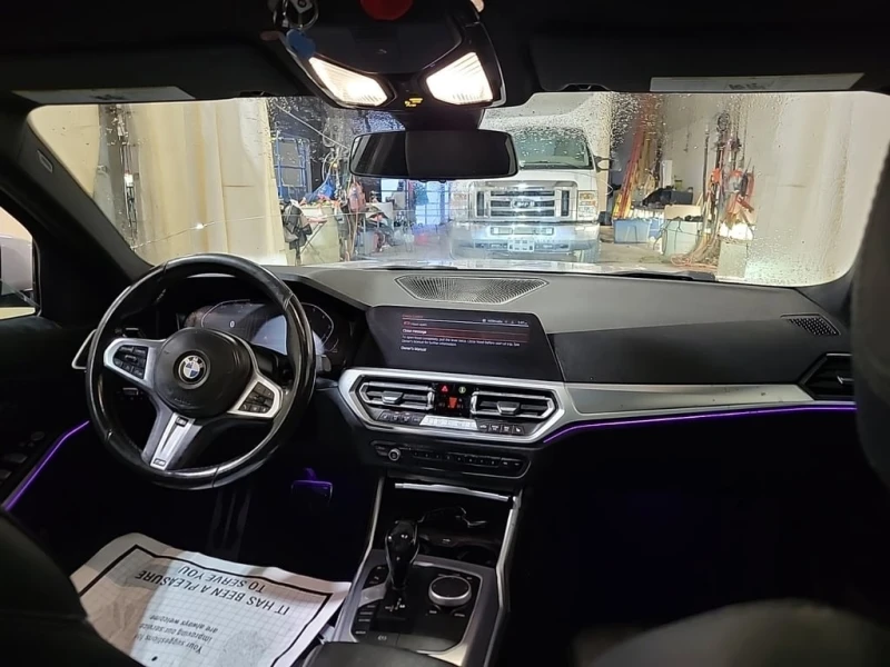 BMW 330 / XDRIVE / AMBIENT / PANO / ДВА КЛЮЧА / CARFAX, снимка 9 - Автомобили и джипове - 53272977