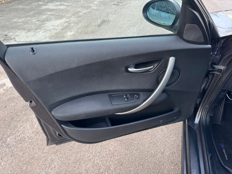 BMW 118 i LPG, снимка 10 - Автомобили и джипове - 53282118