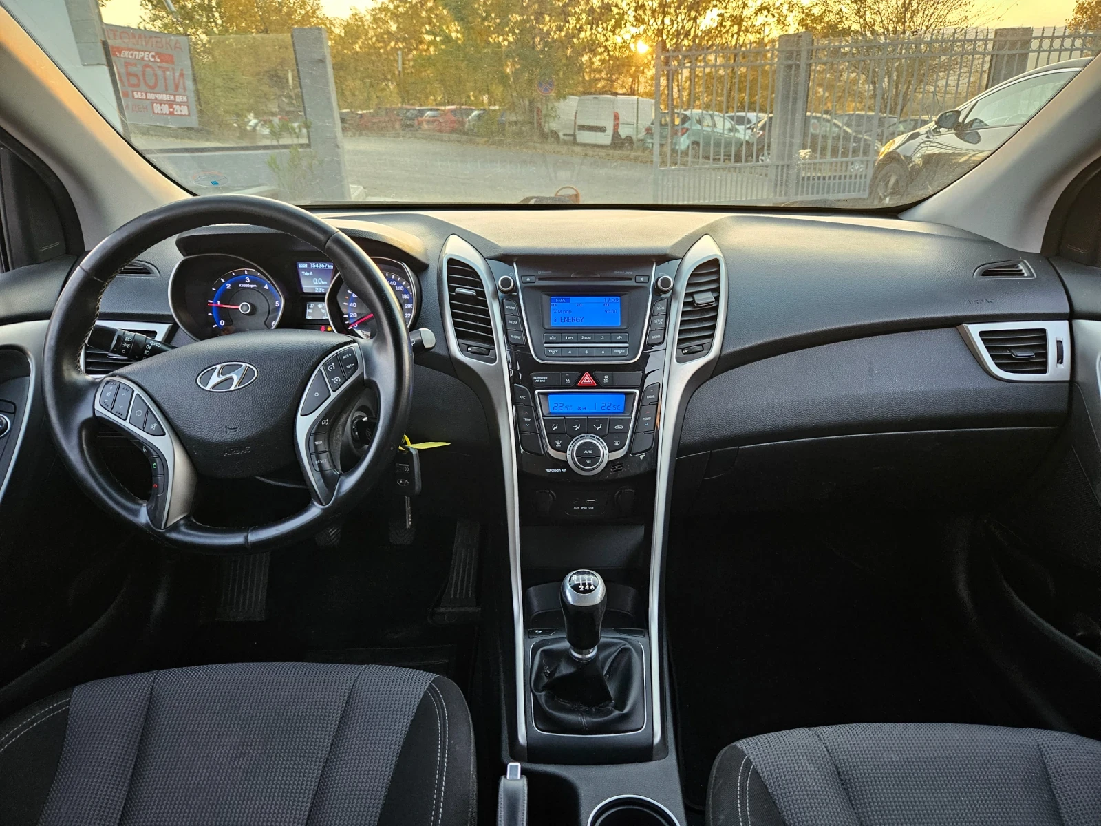 Hyundai I30 1.6CRDI E6 - изображение 10