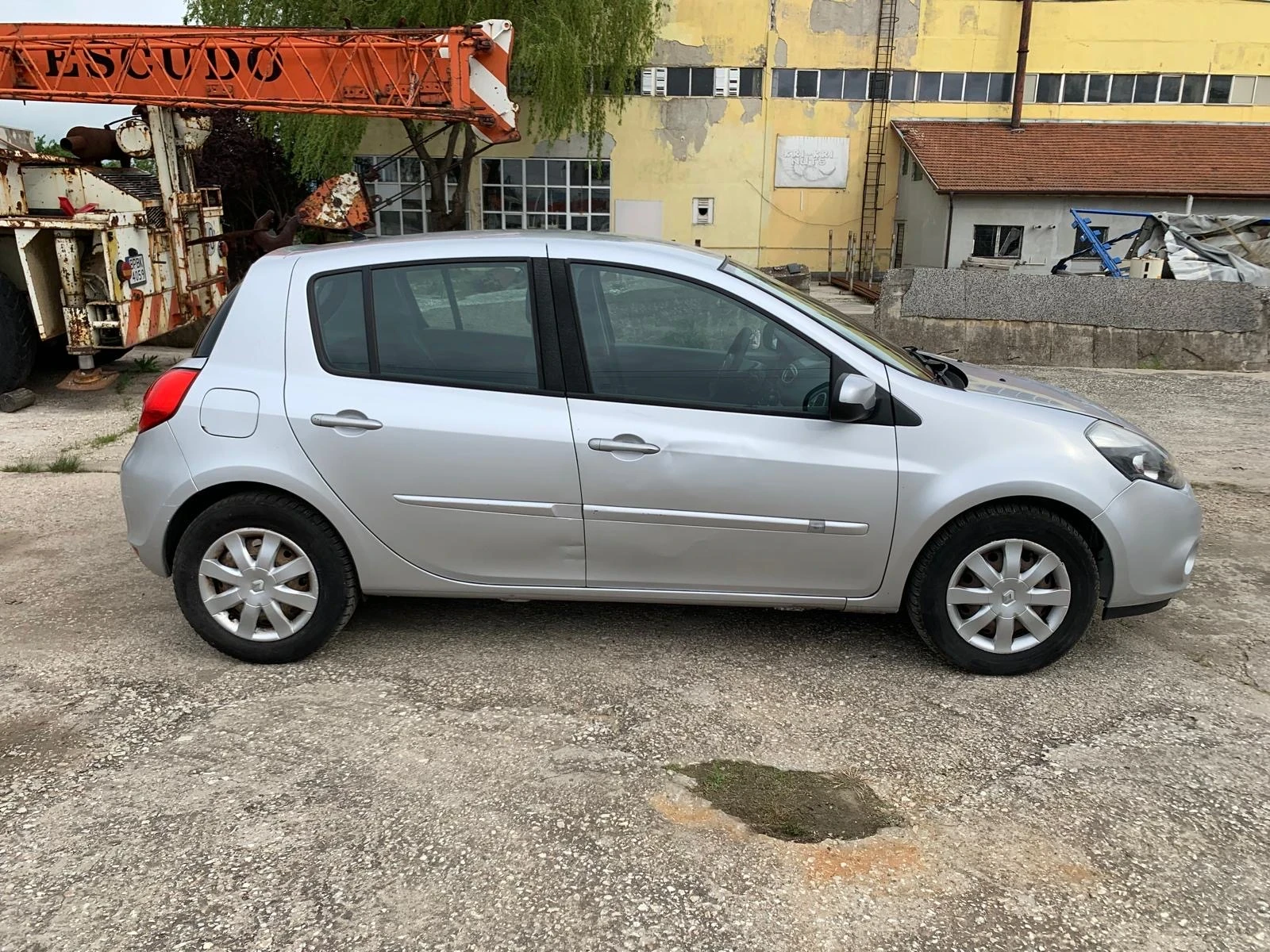 Renault Clio 1.5 DCI 50kW Климатик - изображение 4