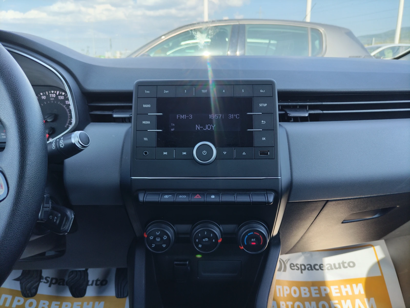 Renault Clio 1.0TCe/ 100к.с./Life - изображение 10