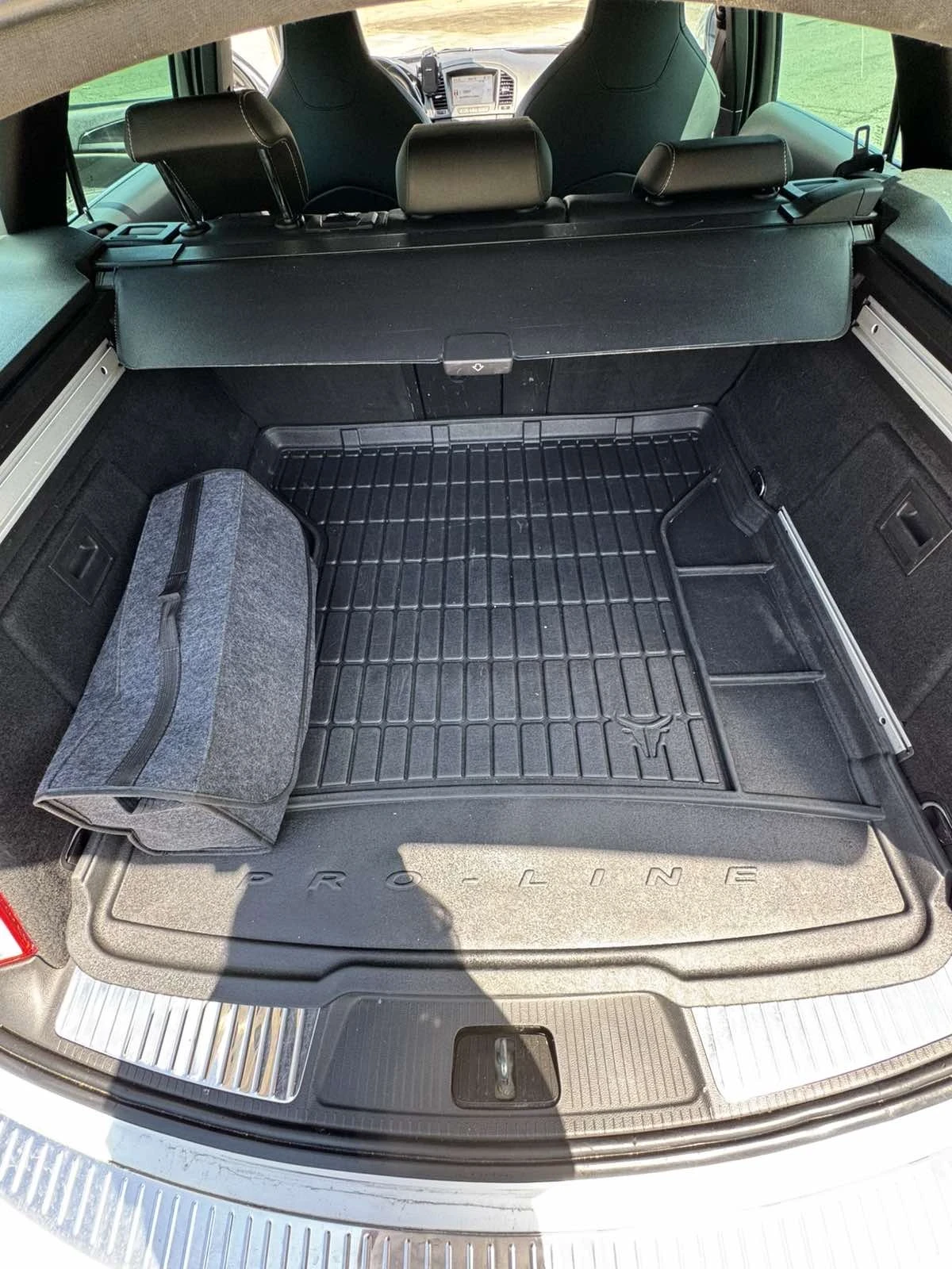 Opel Insignia Комби  - изображение 9