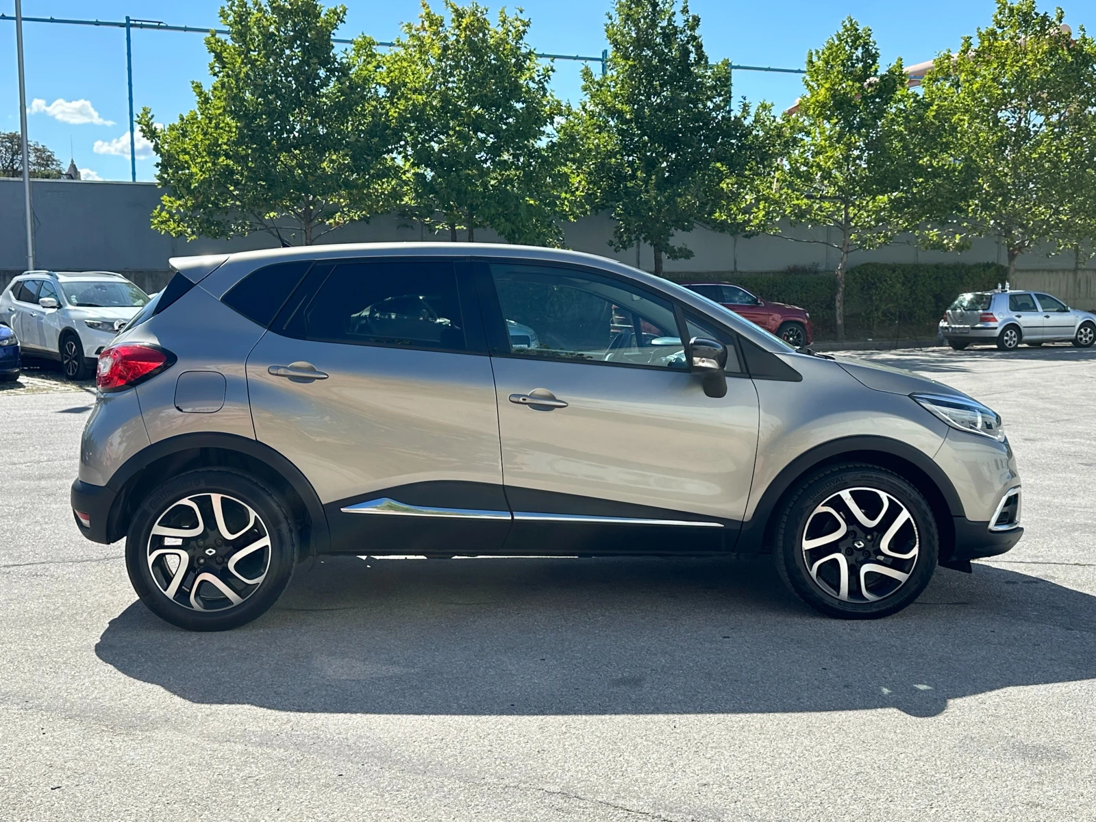 Renault Captur 1.5d 90 к.с. - изображение 5