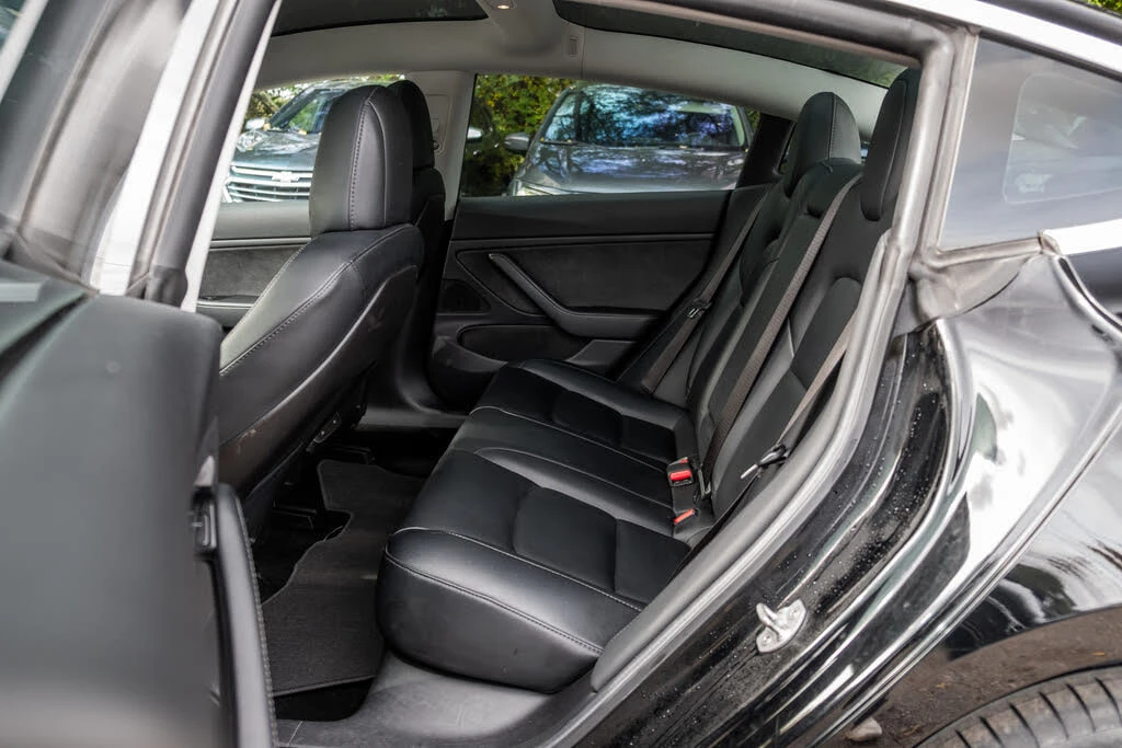 Tesla Model 3 *  *    *   *  | Mobile.bg   13