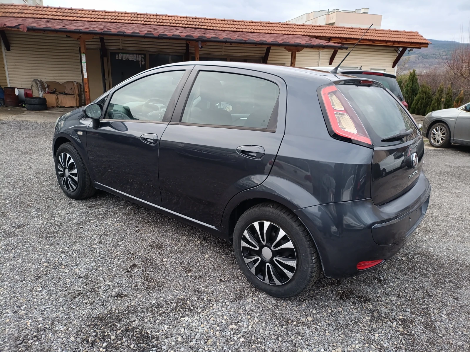 Fiat Punto 1.4Gas ing | Mobile.bg   7