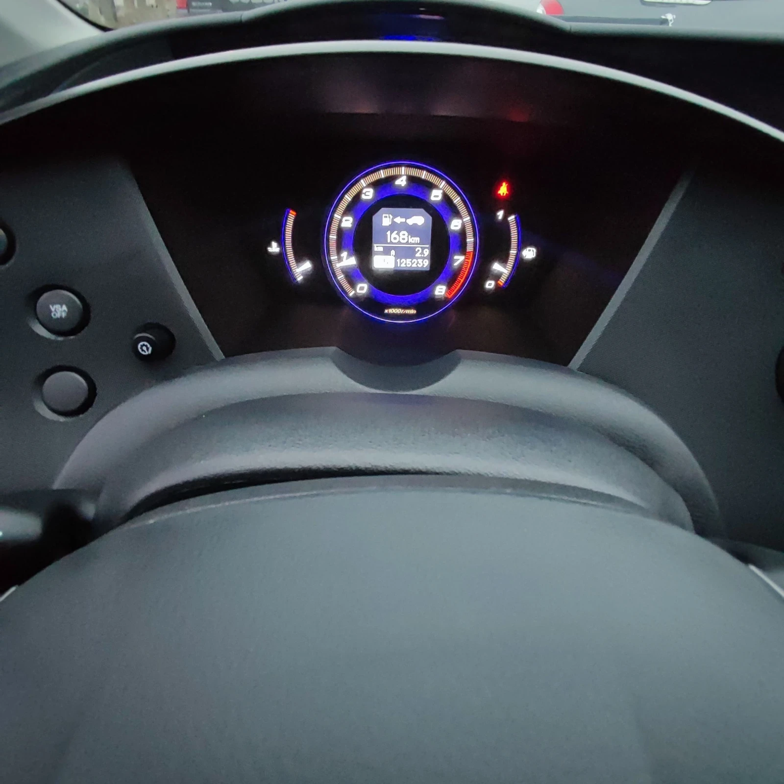 Honda Civic 1.8 i* VTEC* 140ks* FACELIFT* 125���*  | Mobile.bg � ����������� 11