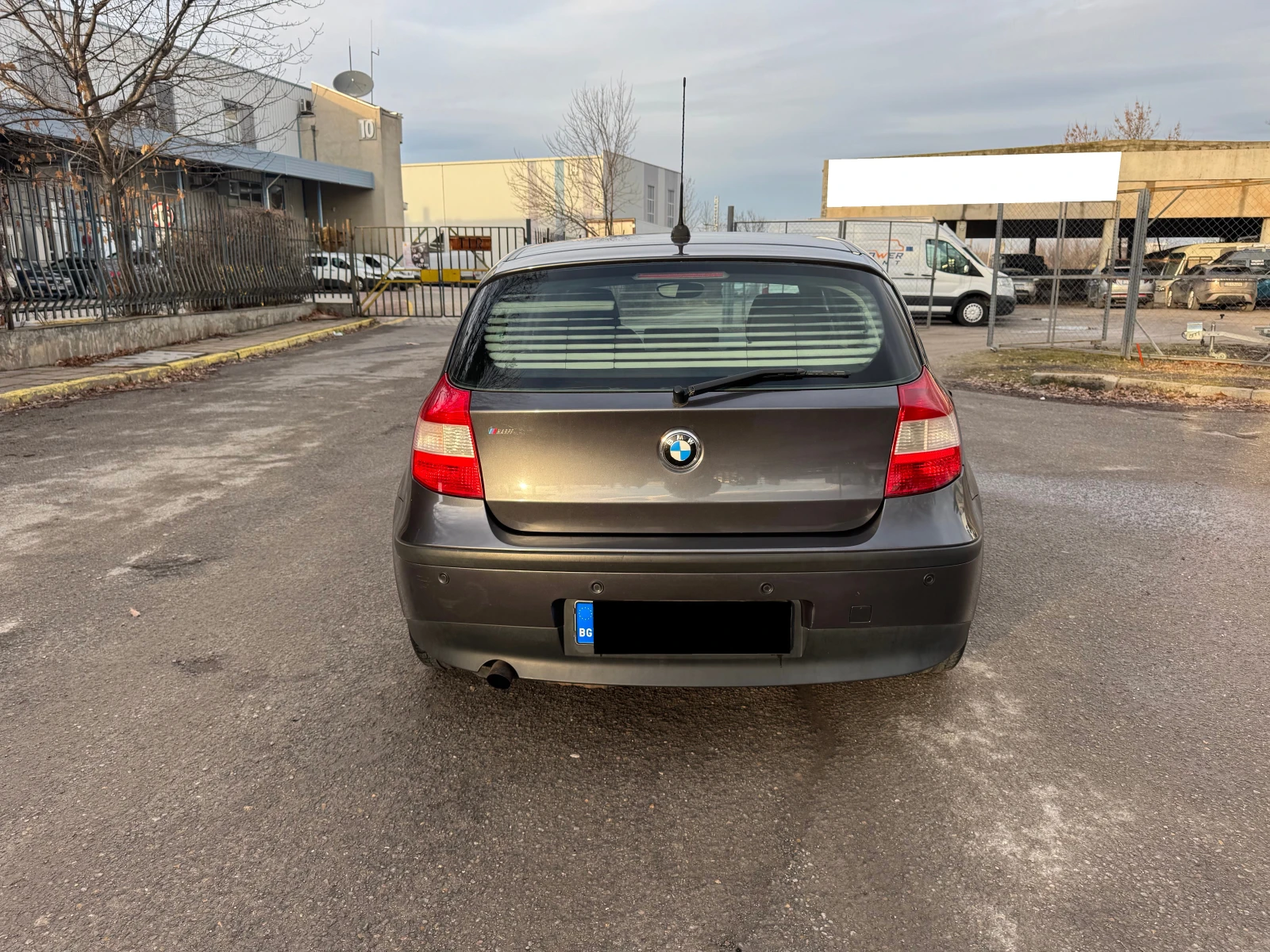 BMW 118 i LPG - изображение 6