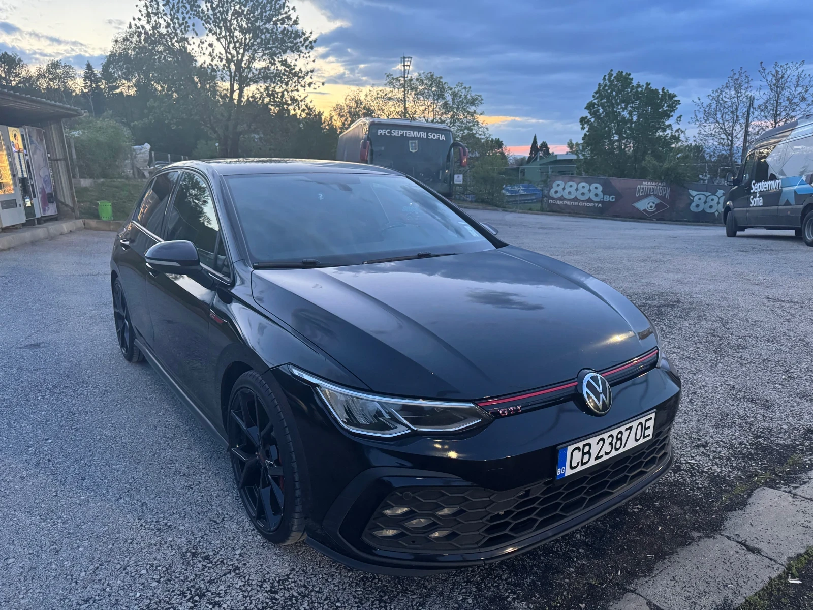 VW Golf GTI, снимка 7 - Автомобили и джипове - 53694331