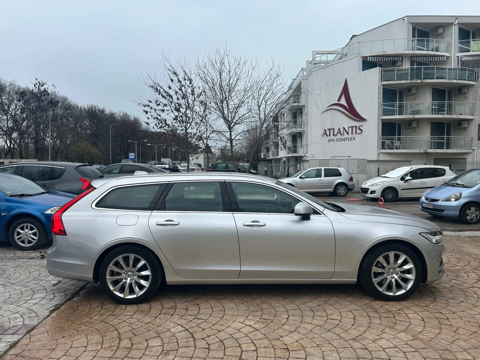 Volvo V90 2.0D - изображение 4