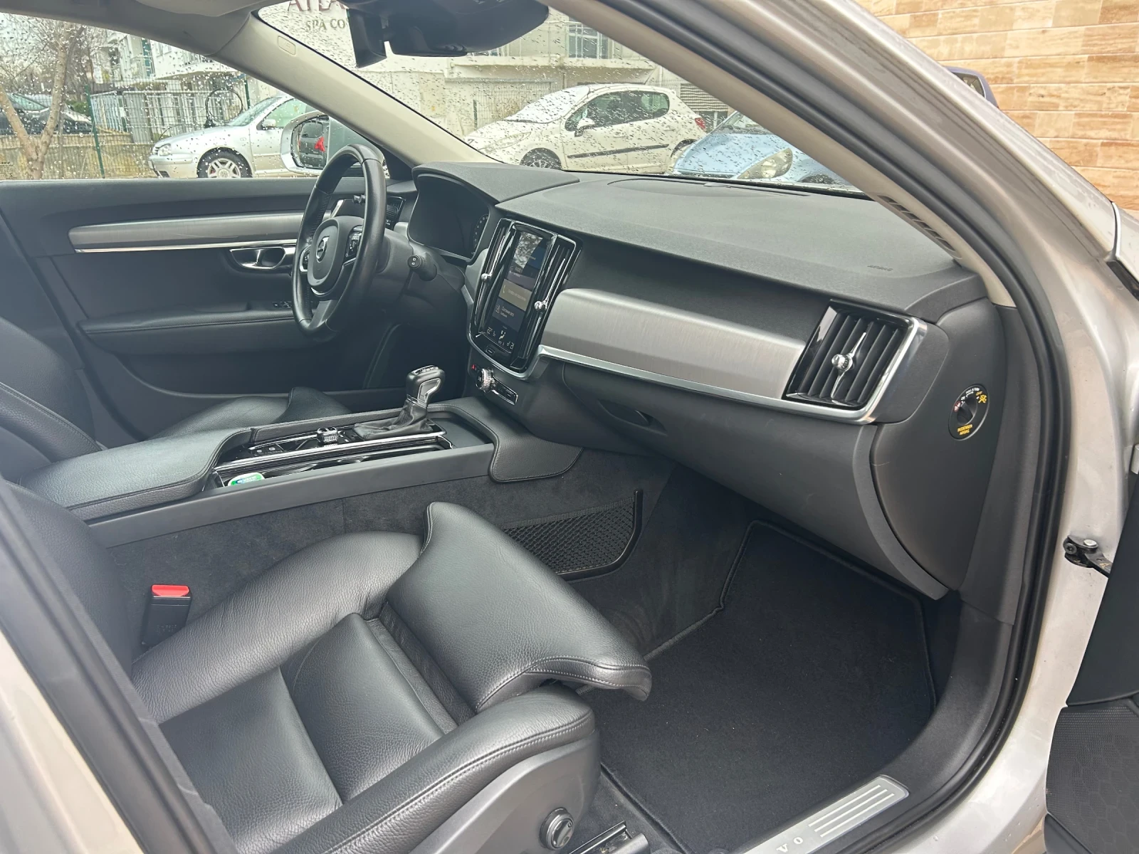 Volvo V90 2.0D - изображение 9