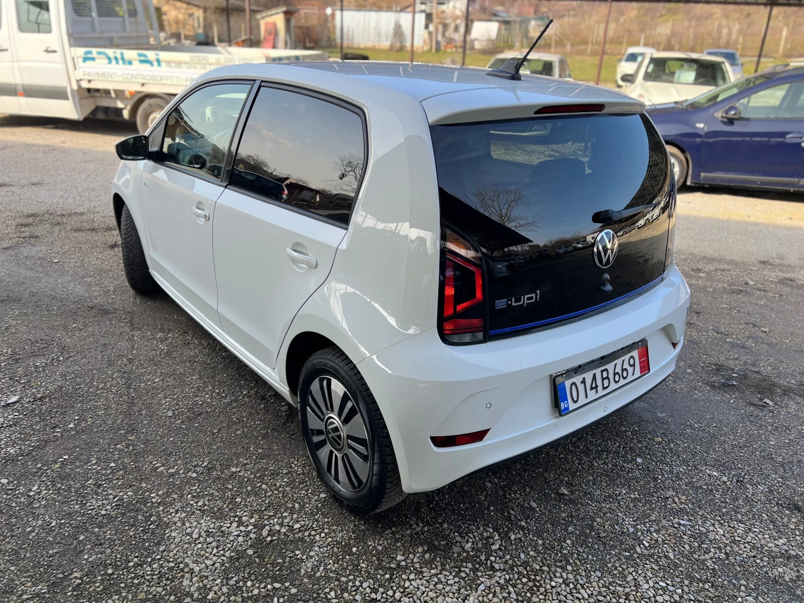 VW Up E-UP-WINTER PACK, снимка 9 - Автомобили и джипове - 53836788