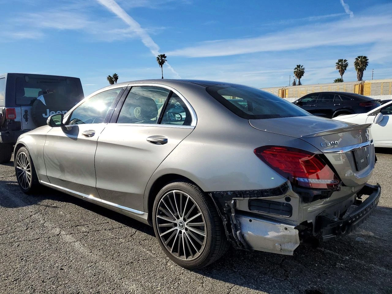 Mercedes-Benz C 300 AMG* DISTRONIC* 360 ������* ��������� �����* FACE | Mobile.bg � ����������� 4