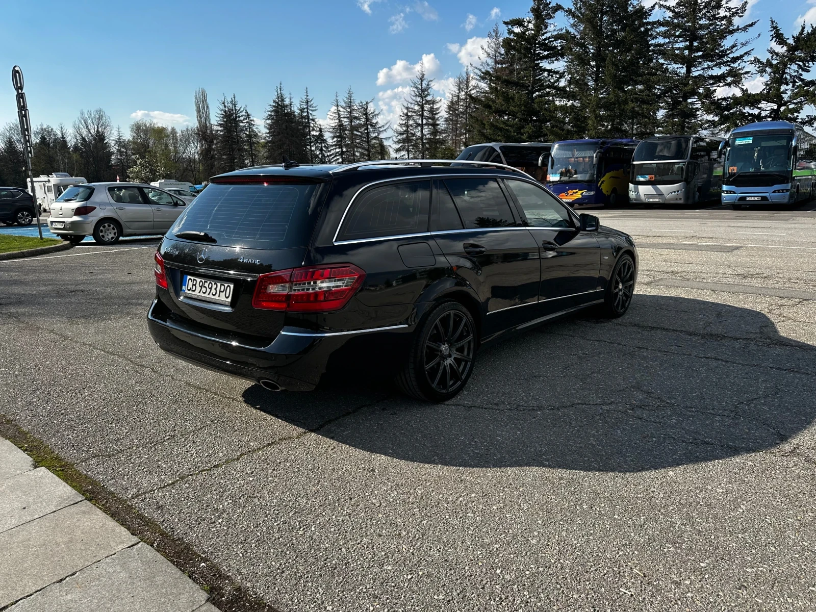 Mercedes-Benz E 350 4x4; CarPlay; Pre-Safe; V6, снимка 10 - Автомобили и джипове - 54238651