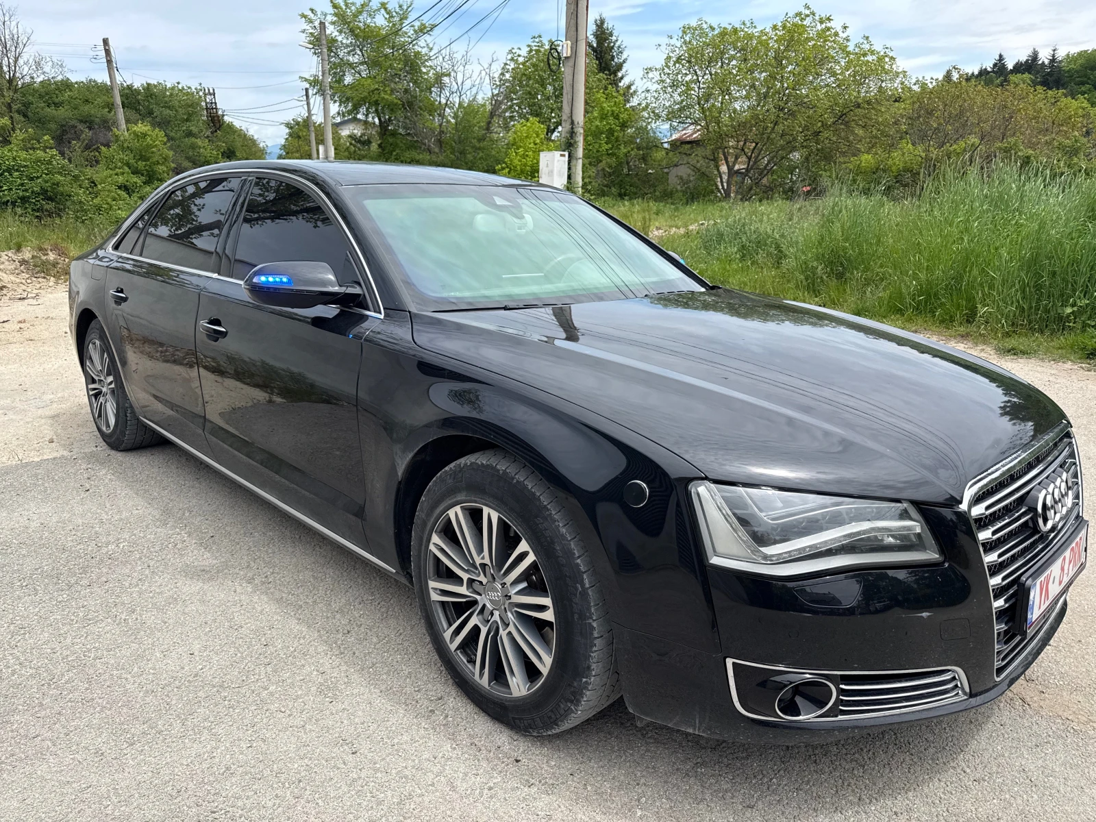 Audi A8 БРОНИРАН* VR9* TVx3* Exclucive* СЕРВИЗ* , снимка 8 - Автомобили и джипове - 54608628