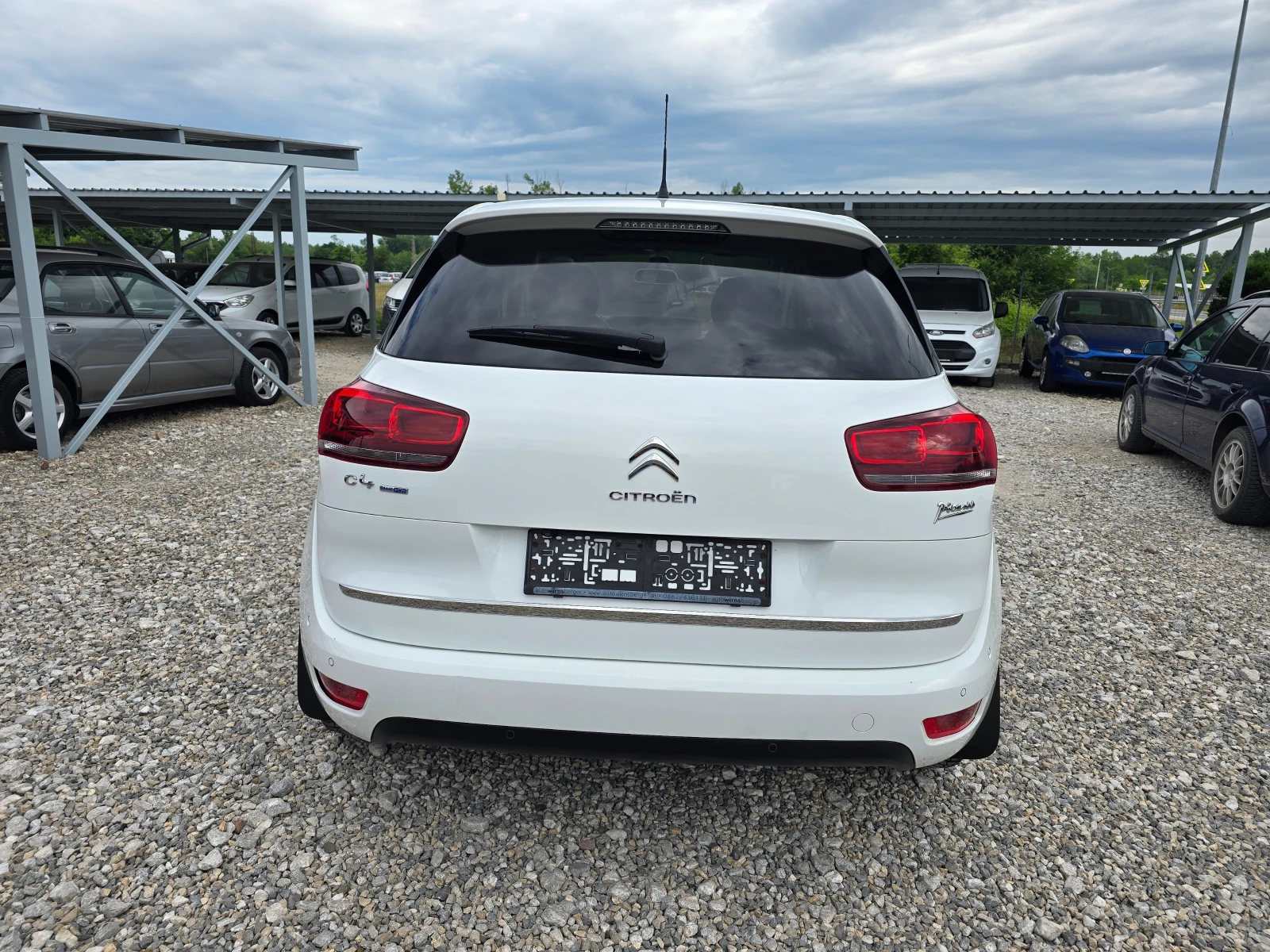 Citroen C4 Picasso 1, 61.6 BLUE  HDI 120кс.   ! ! ! ЕВРО 6 !! АВТОМАТ, снимка 4 - Автомобили и джипове - 54805920