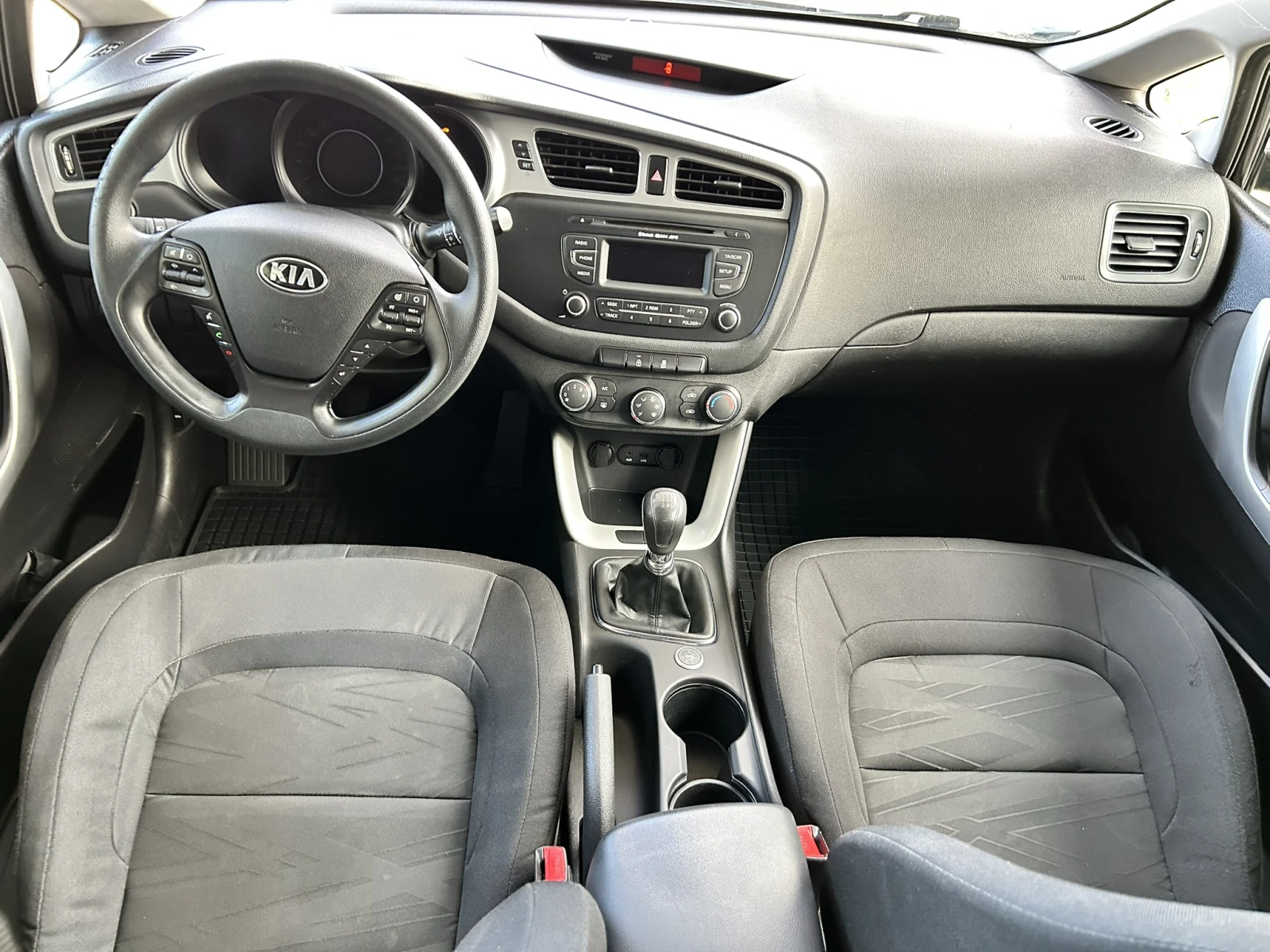 Kia Ceed 1.4* LPG* , снимка 12 - Автомобили и джипове - 55086594