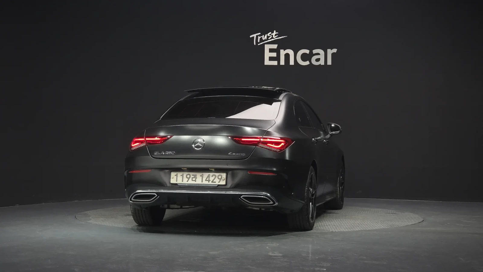Mercedes-Benz CLA 250 4MATIC/AMG LINE/PANORAMA/360CAM/BURMESTER, снимка 4 - Автомобили и джипове - 55220907