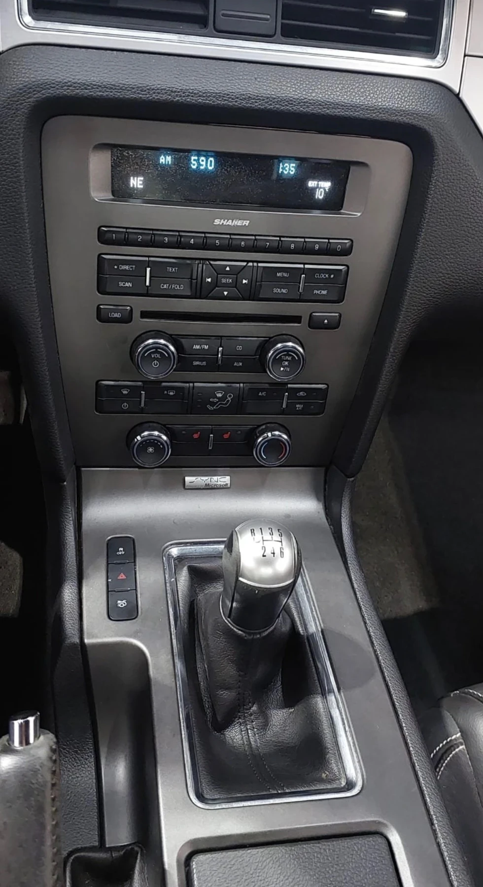 Ford Mustang 3.7 V6 * РЪЧКА * ФЕЙС * ПОДГРЕВ * CARFAX * , снимка 11 - Автомобили и джипове - 55466494