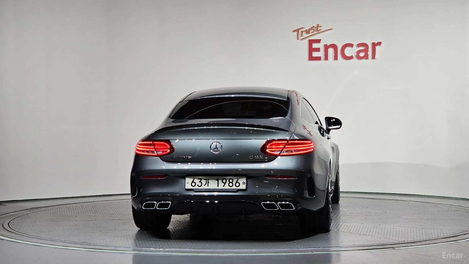 Mercedes-Benz C 63 AMG COUPE* ПОДГРЕВ* BURM* PANO* 360* HUD* АВТОКРЕДИТ, снимка 4 - Автомобили и джипове - 55584084
