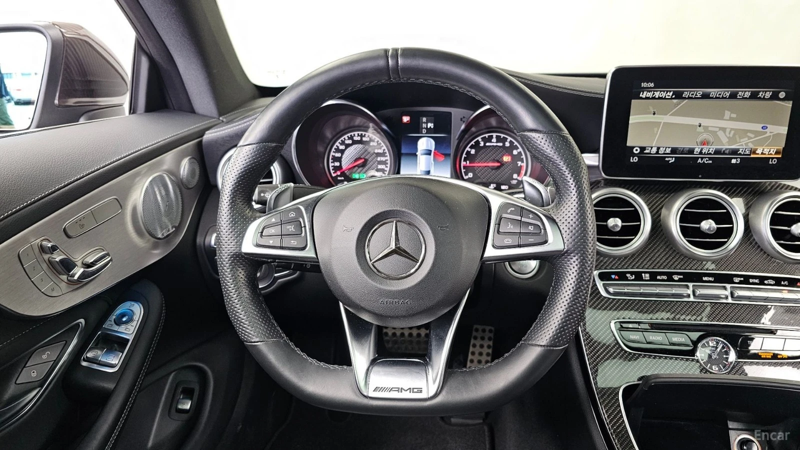 Mercedes-Benz C 63 AMG COUPE* ПОДГРЕВ* BURM* PANO* 360* HUD* АВТОКРЕДИТ, снимка 12 - Автомобили и джипове - 55584084