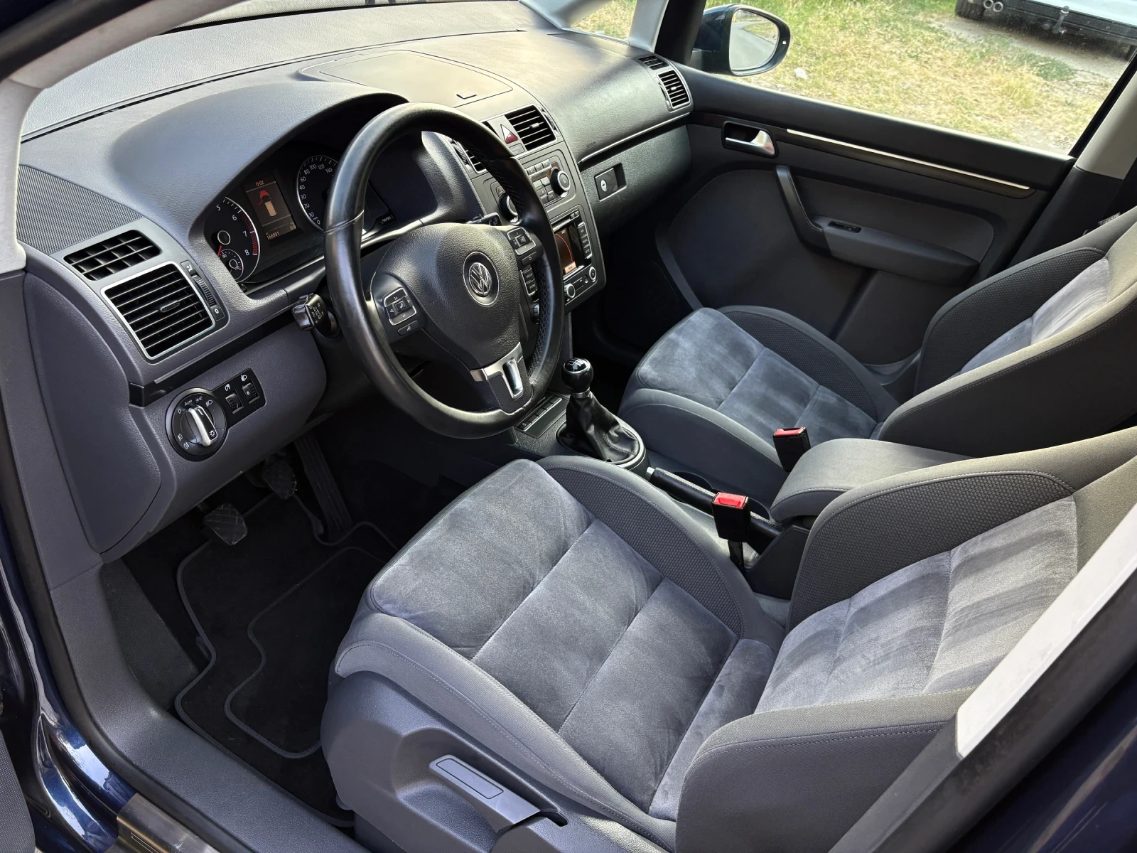 VW Touran 1.4TSI  HIGHLINE# 7Места# 166 000км#, снимка 7 - Автомобили и джипове - 55619217