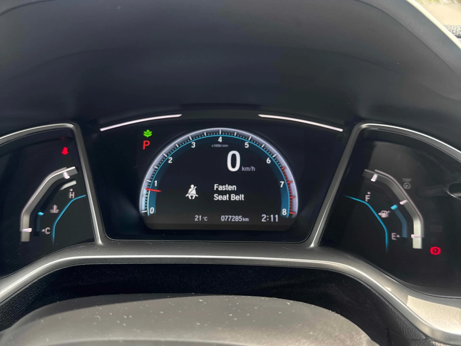 Honda Civic * Touring * АВТОКРЕДИТ БЕЗ ПЪРВОНАЧАЛНА ВНОСКА* , снимка 8 - Автомобили и джипове - 56158380