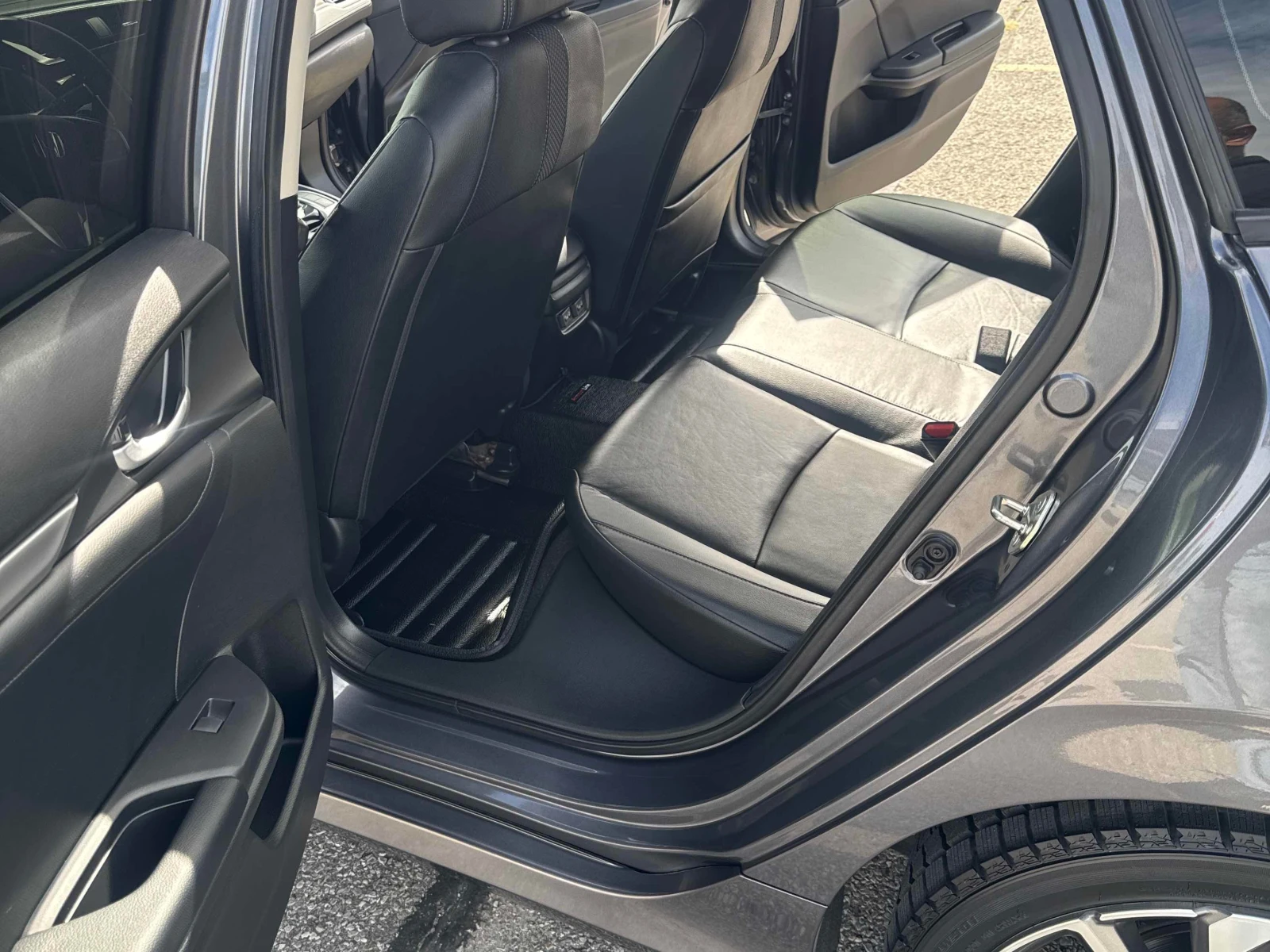 Honda Civic * Touring * АВТОКРЕДИТ БЕЗ ПЪРВОНАЧАЛНА ВНОСКА* , снимка 11 - Автомобили и джипове - 56158380