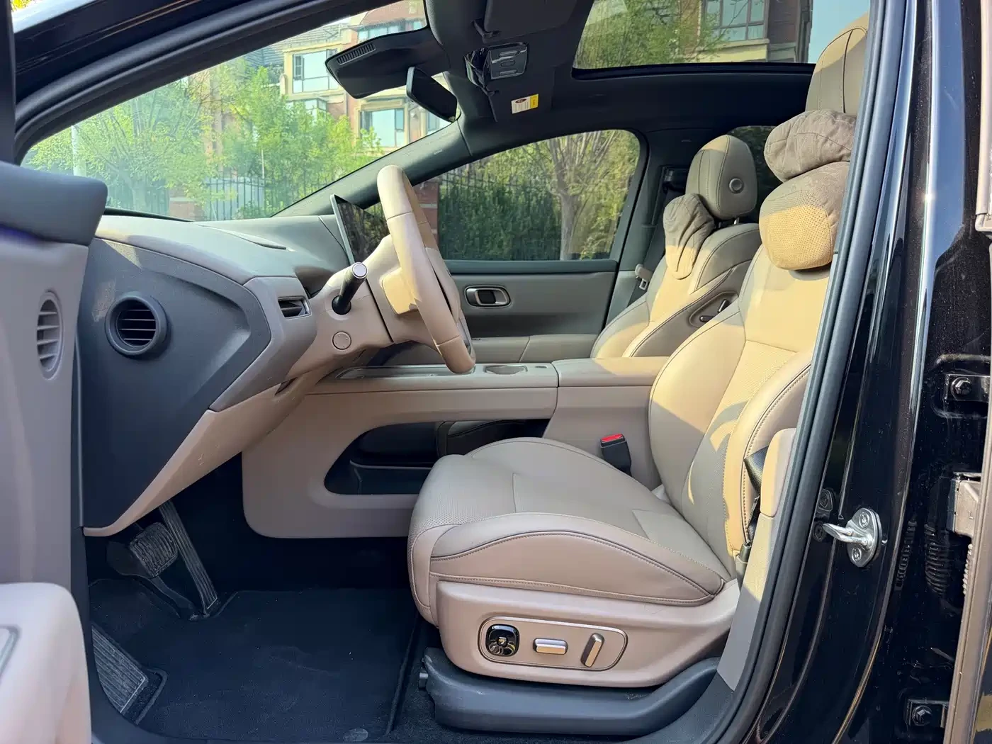 Li Auto i6 2WD* 720 KM* ��������* ���������* ������ ���� | Mobile.bg � ����������� 7