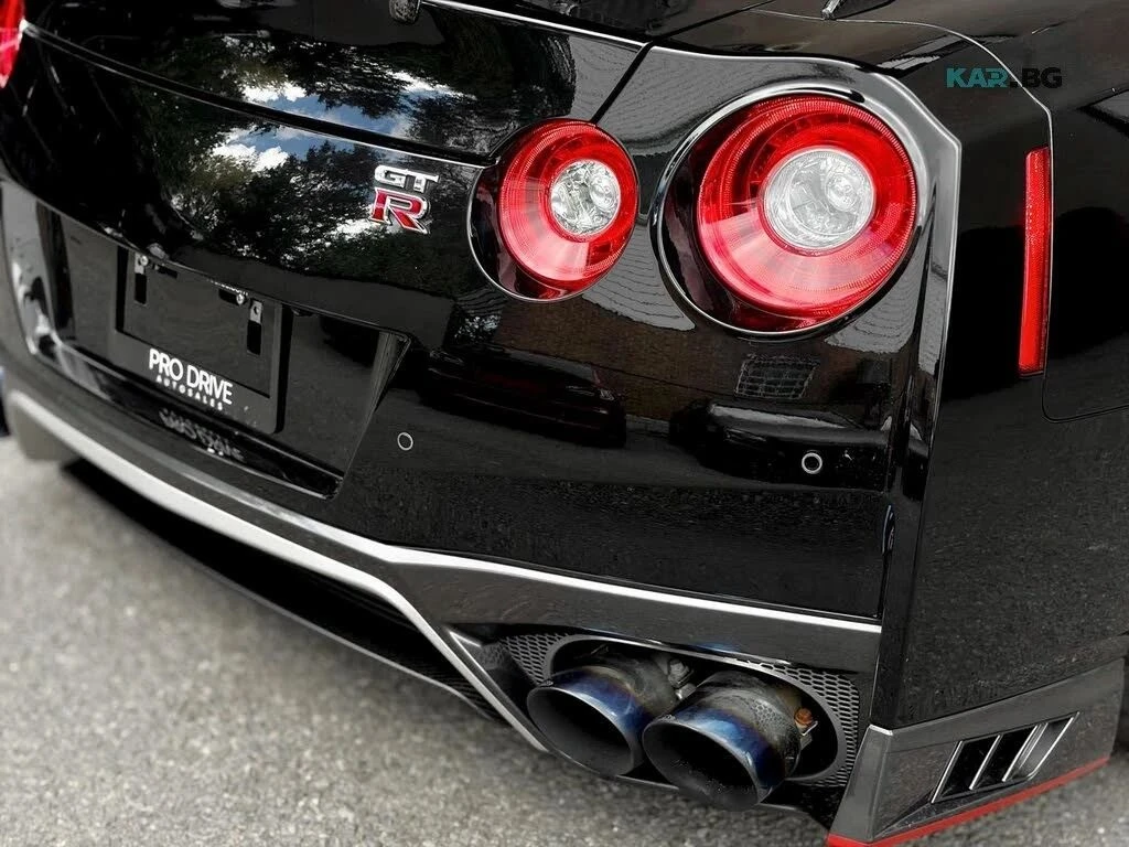 Nissan Gt-r, снимка 9 - Автомобили и джипове - 56715079