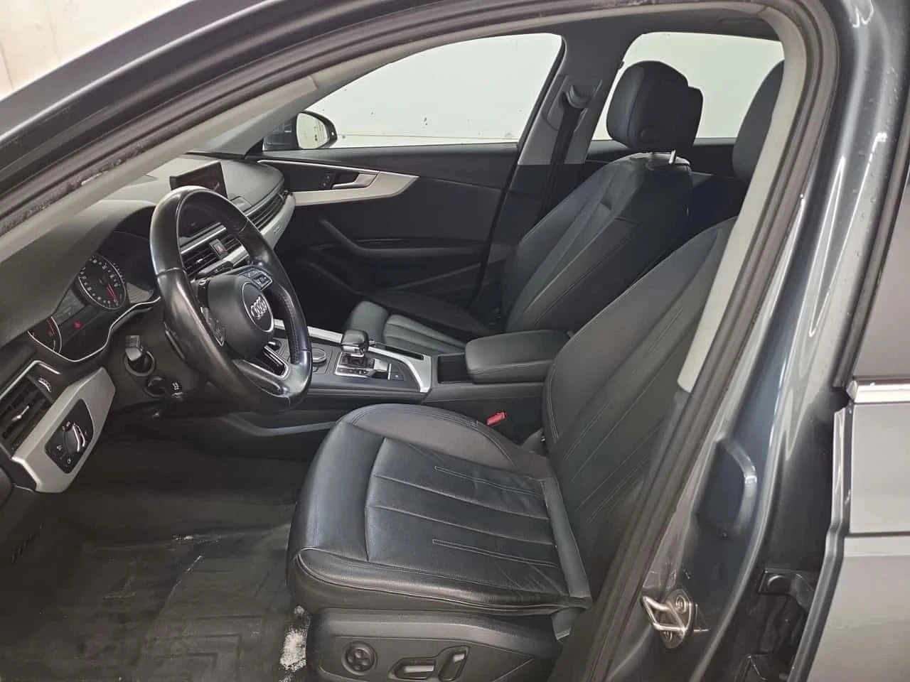 Audi A4, снимка 5 - Автомобили и джипове - 56731967
