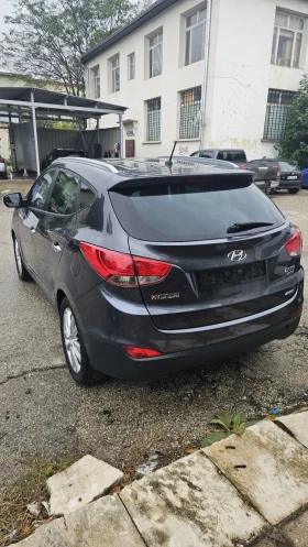 Hyundai IX35 2.0grdi.4x4.avtomatik.Капариран, снимка 14