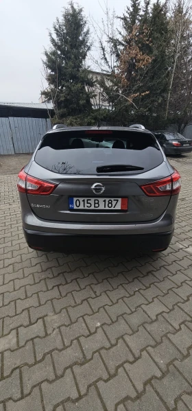 Nissan Qashqai 1.2T/115p.s 2017, снимка 6