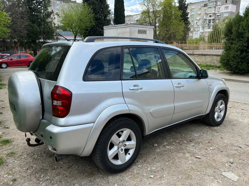 Toyota Rav4 D4D 116HP, снимка 2 - Автомобили и джипове - 47586011