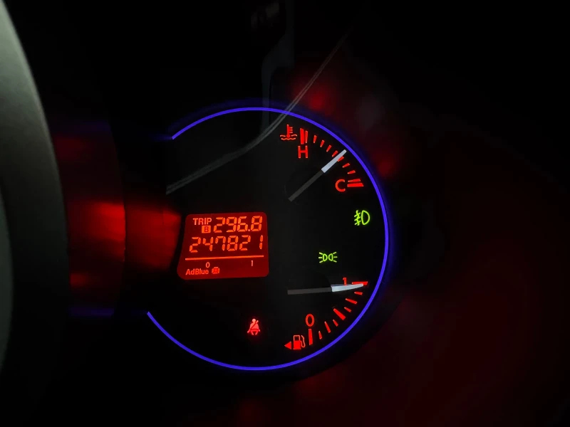 Mazda CX-7 2.2 MZR-CD, снимка 9 - Автомобили и джипове - 52727699