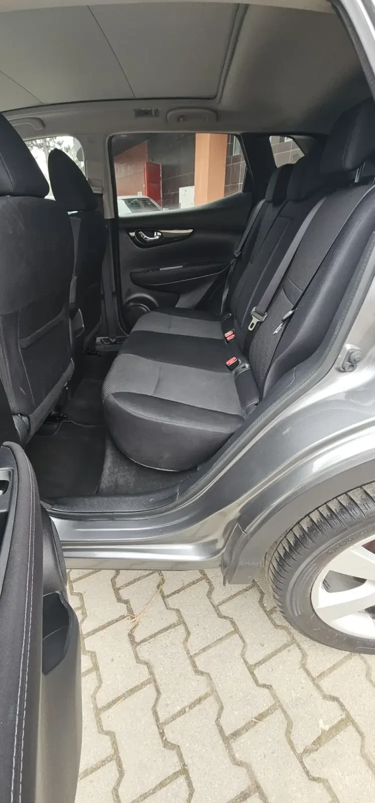 Nissan Qashqai 1.2T/115p.s 2017, снимка 12 - Автомобили и джипове - 49340515