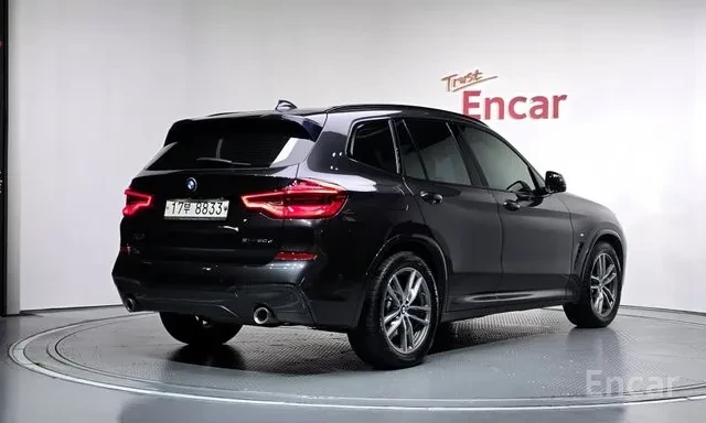 BMW X3 20D * M SPORT * HEAD UP * 4 ПОДГРЕВА * ПАНОРАМА * , снимка 3 - Автомобили и джипове - 56127514