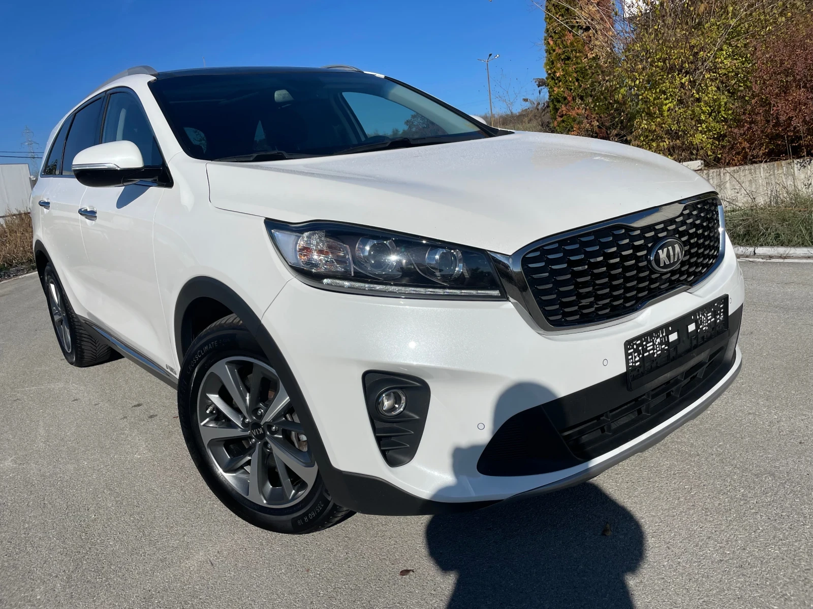 Kia Sorento Панорама, Камера, Кейлес, Дистроник.6+ 1места - [1] 