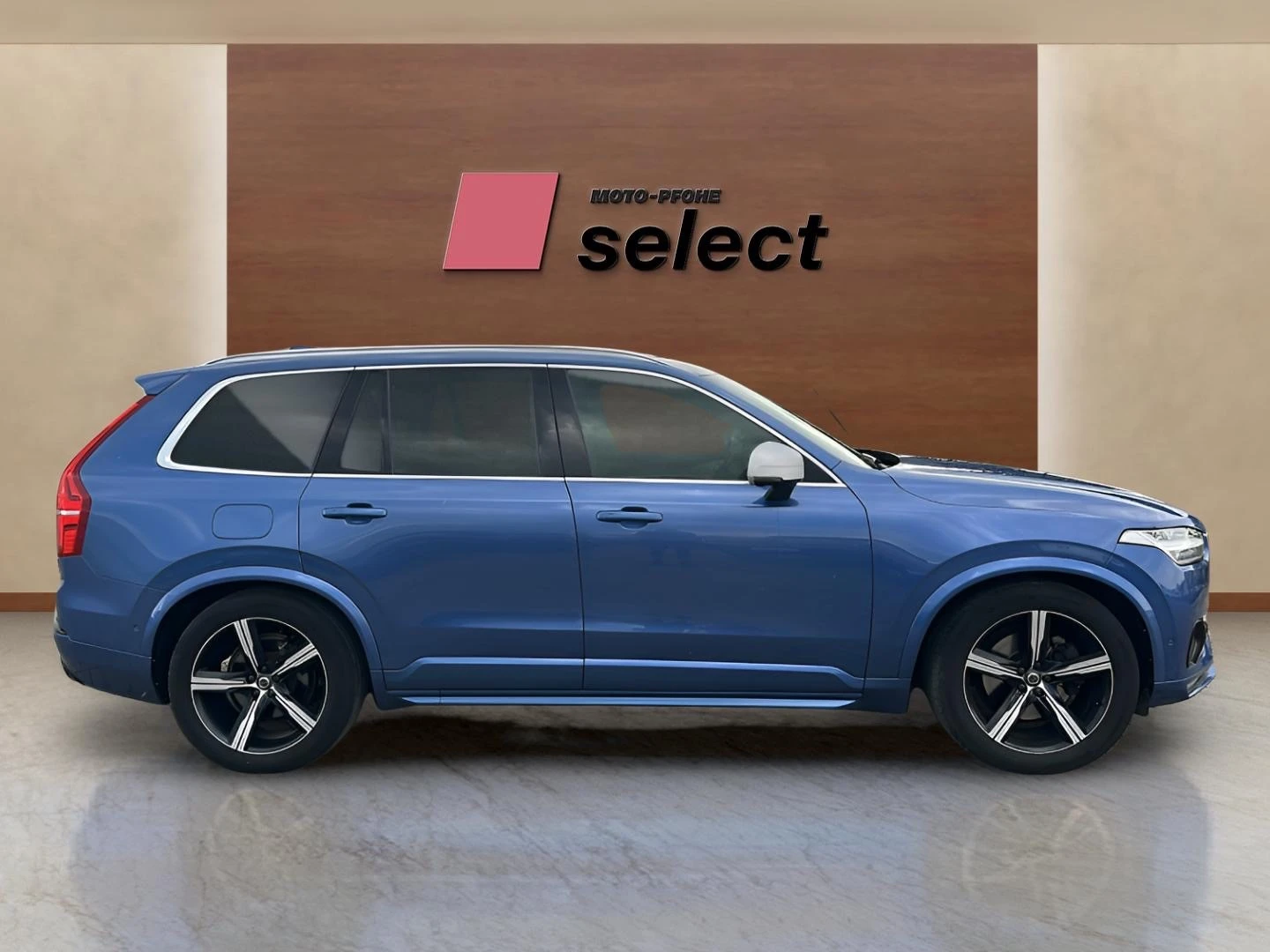 Volvo Xc90 2.0 D5 - изображение 4